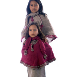 Poncho mit integriertem Schal